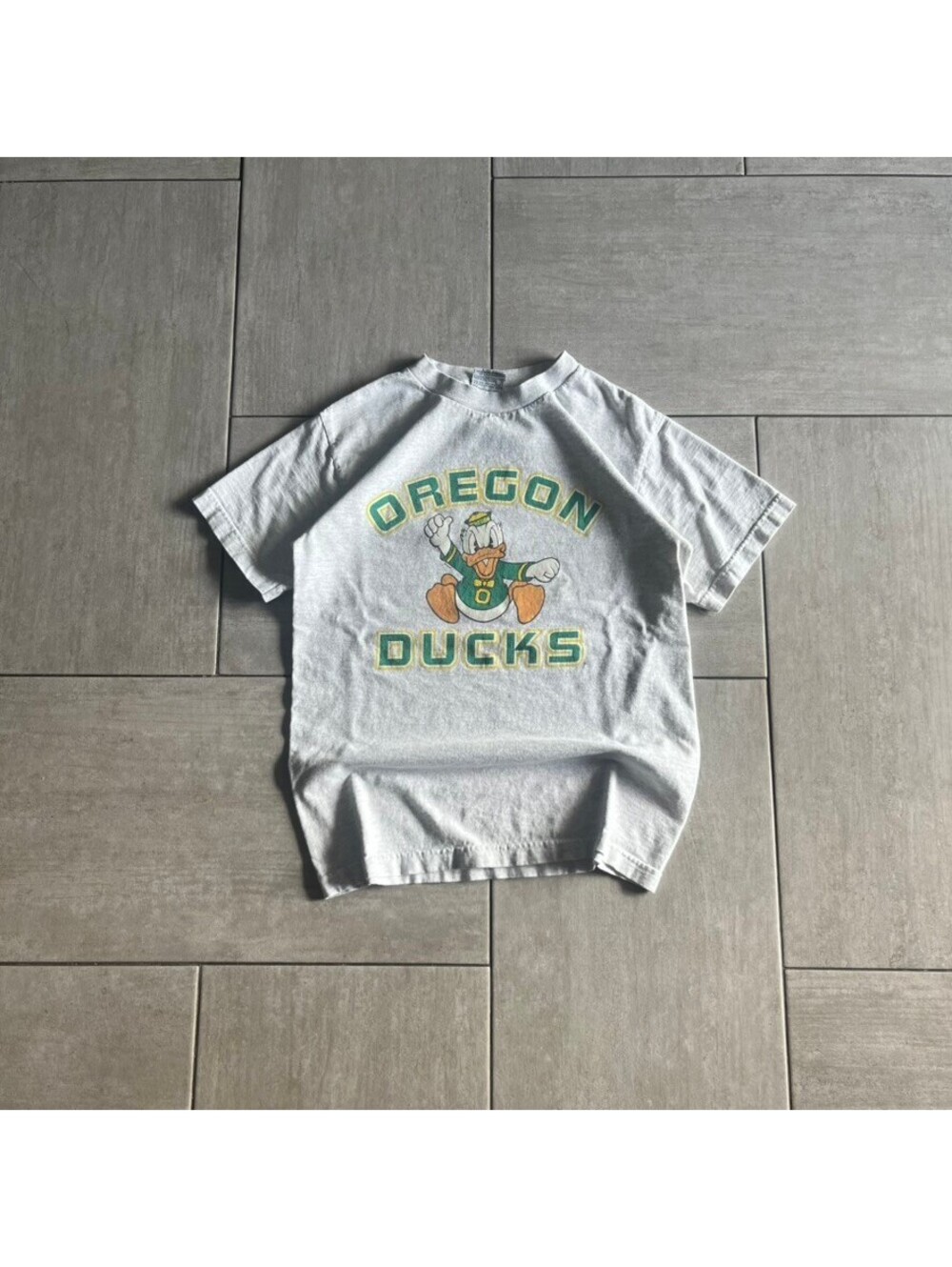 Vintage T/C Sportswear Oregon Ducks Graphic Cotton T-Shirt Small